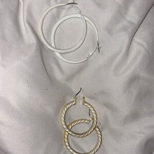 Elegant Gold and White Hoop Earrings Set